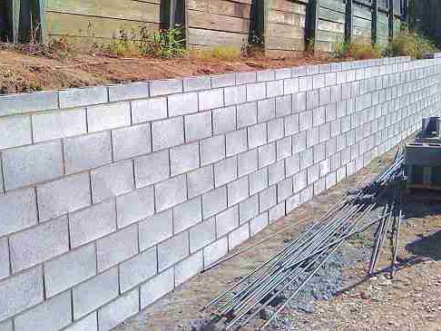 Paver Retaining Wall Construction