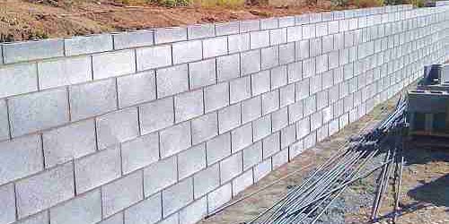 Paver Retaining Wall Construction